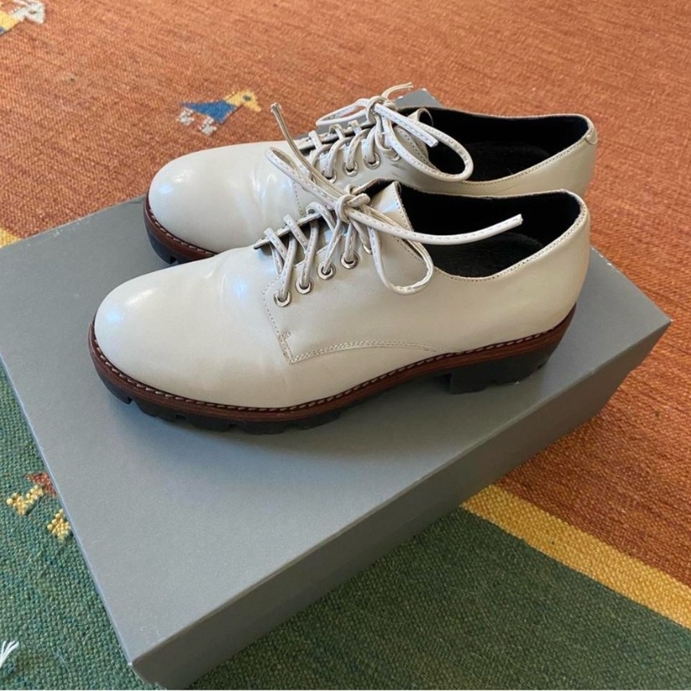 Jeffrey Campbell Oxfords Size 8